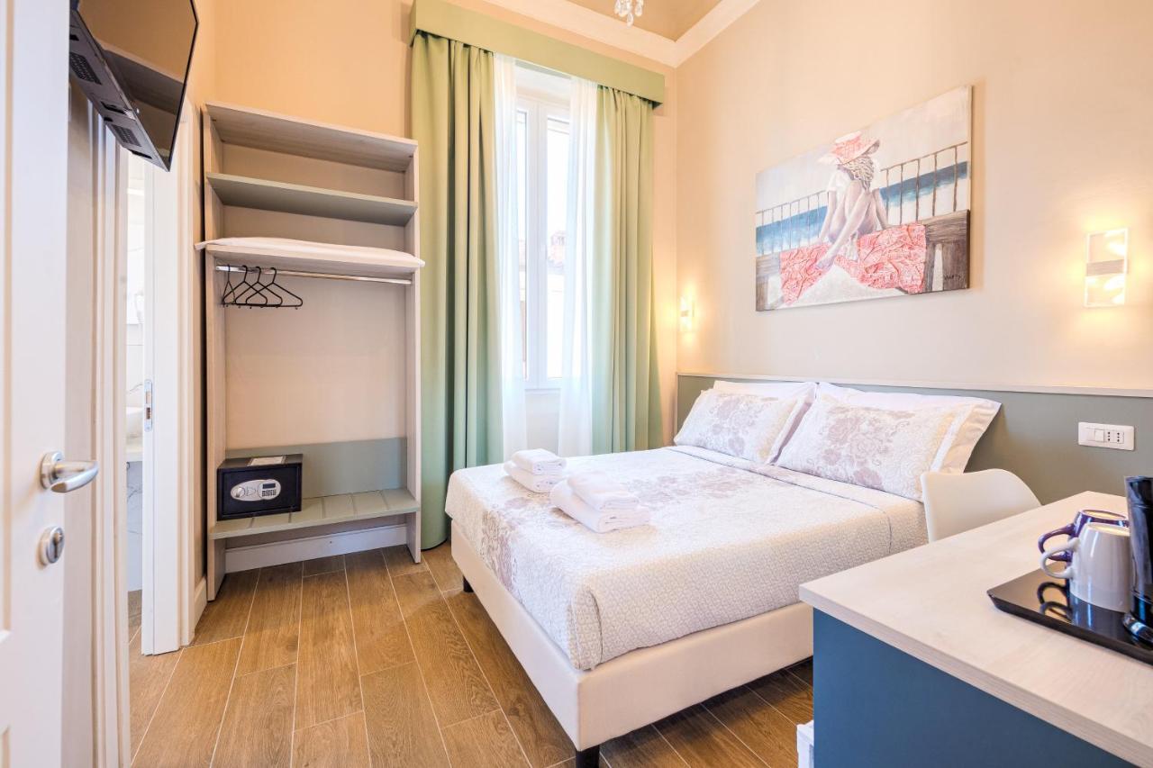 Small Double Room,1396825883:JPEG